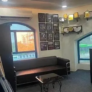 Gallery 5