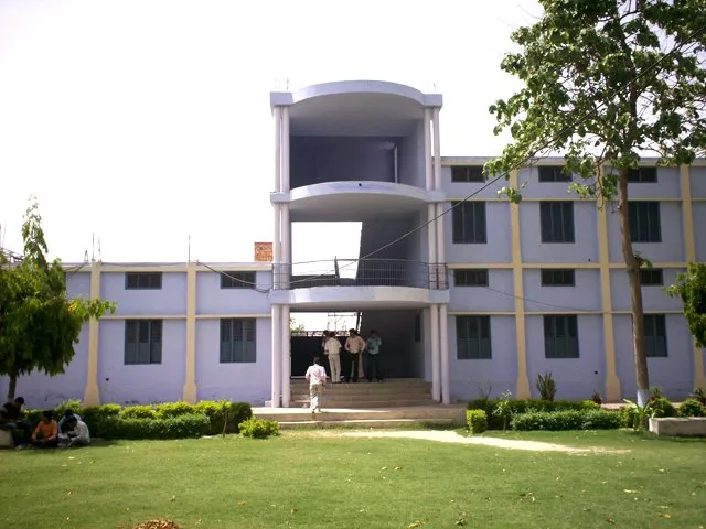Gallery 5