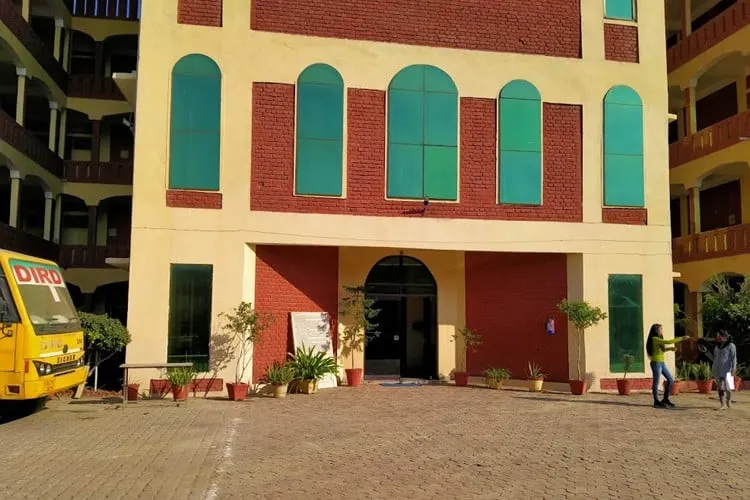 gallery 7