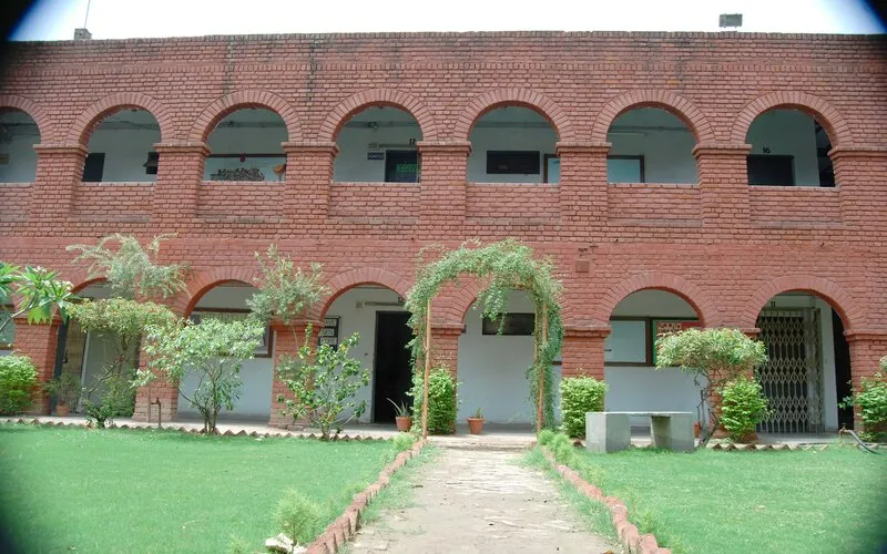 gallery 4