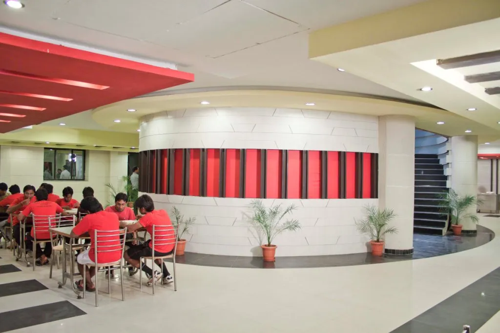 gallery 6