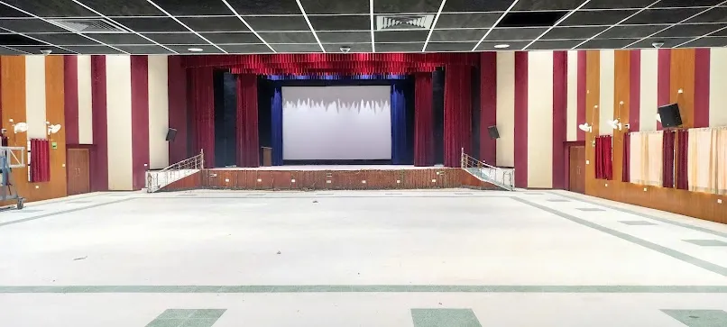 gallery 6