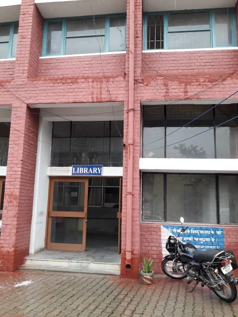 gallery 6