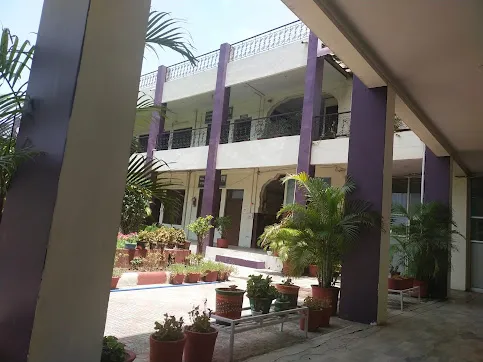 gallery 7