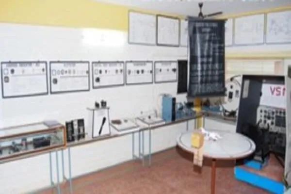 gallery 6