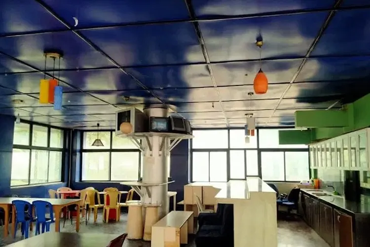 Gallery 4
