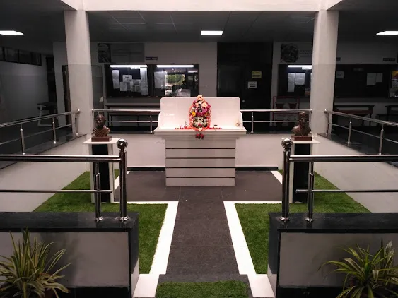 gallery 10