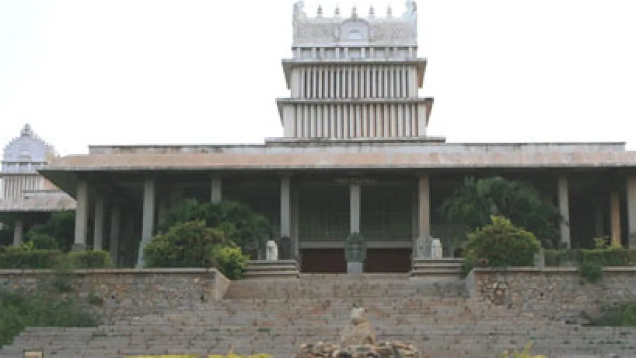 Gallery 4