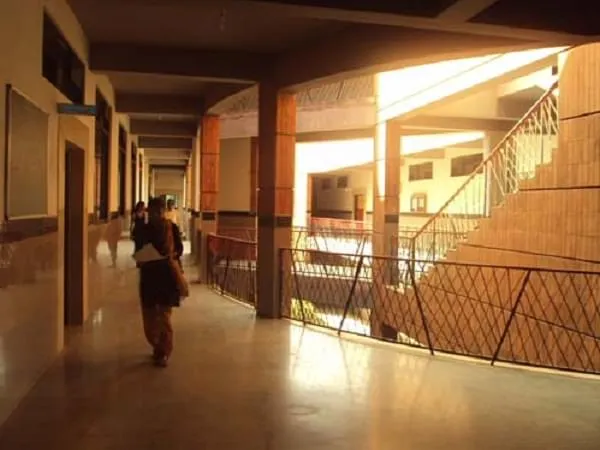 gallery 6