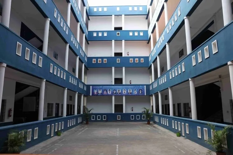 Gallery 4