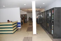 gallery 9