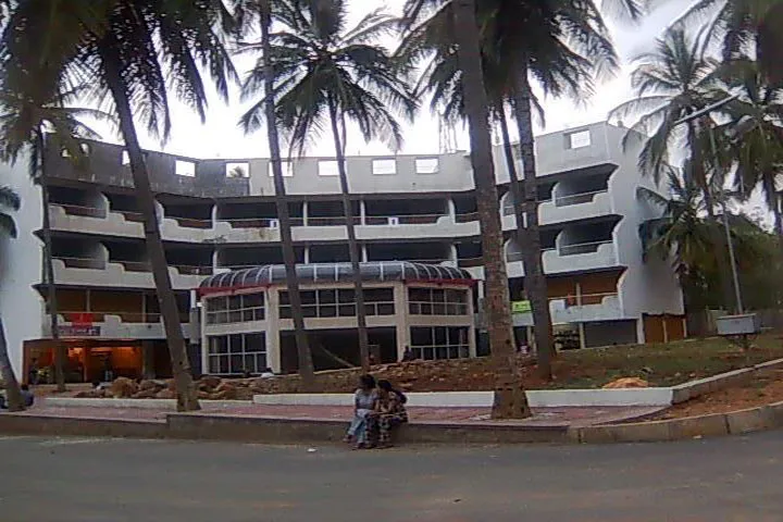 gallery 11