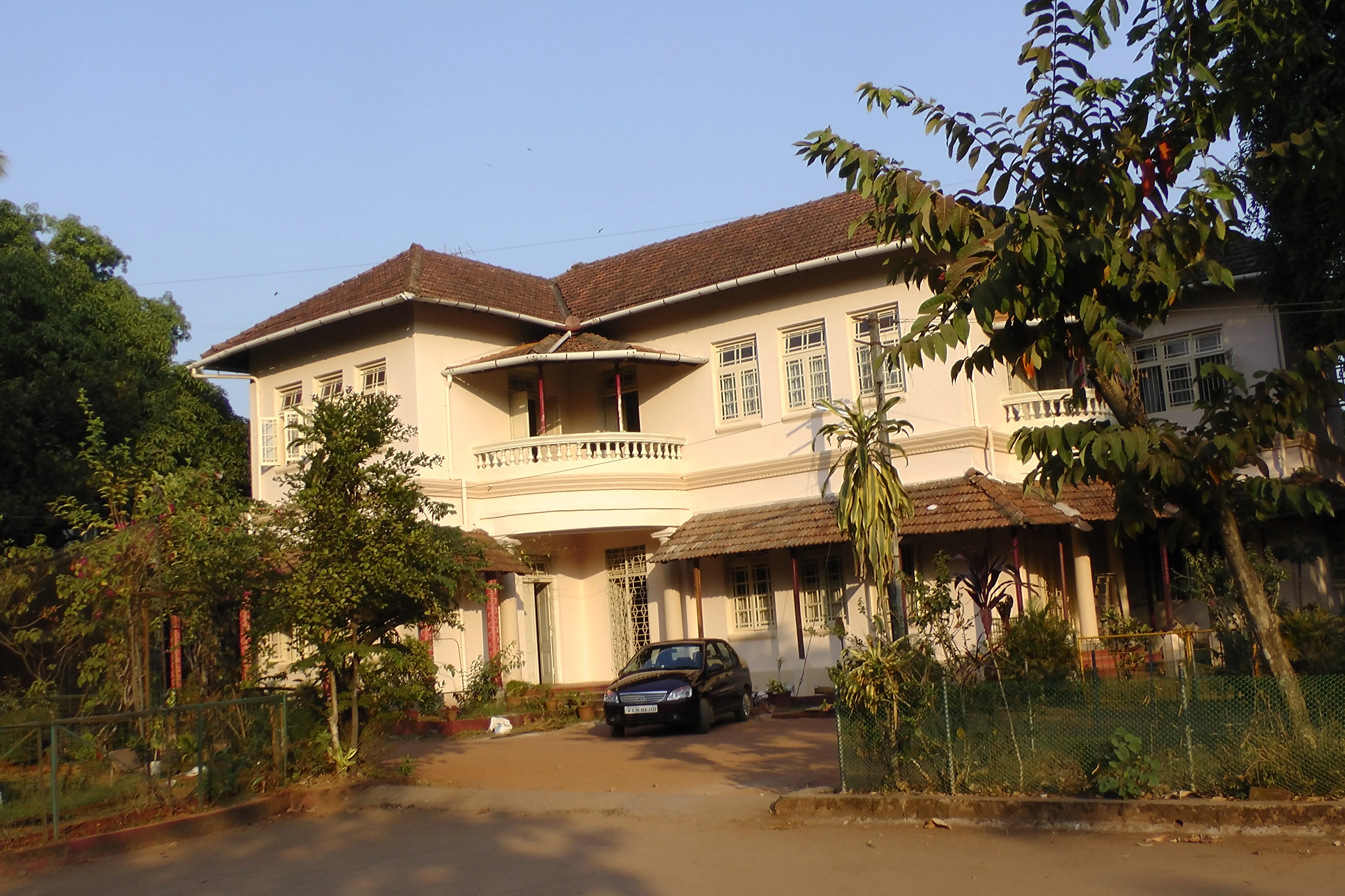 gallery 6