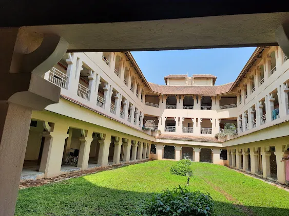 gallery 5