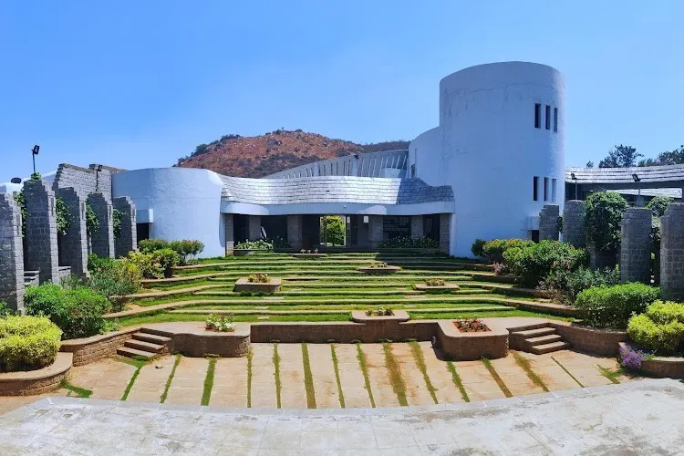Gallery 4