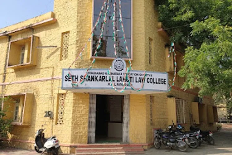 gallery 6