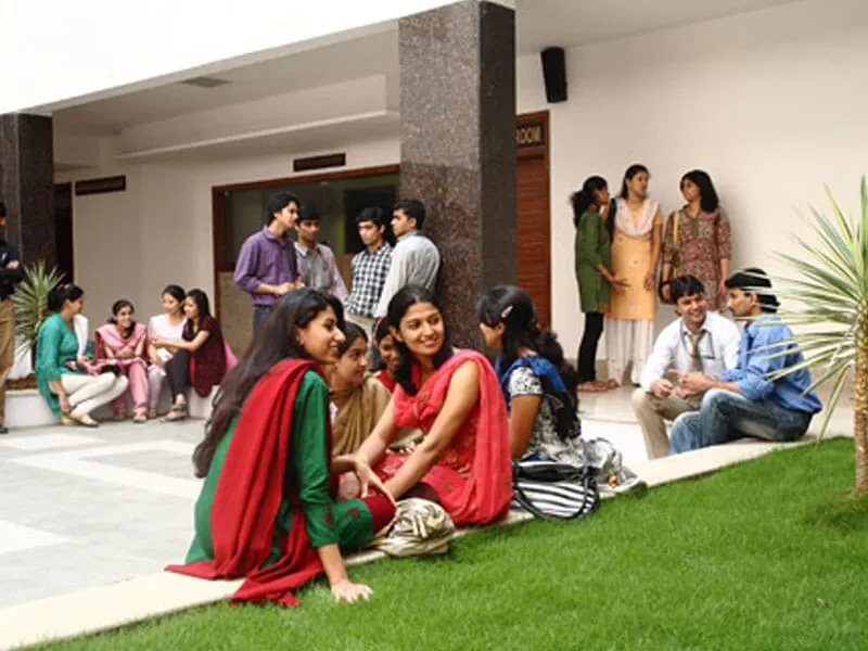 Gallery 4