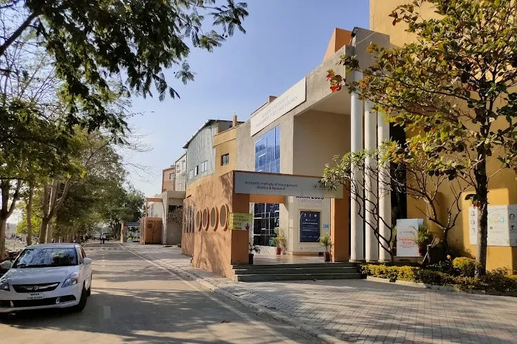 gallery 6