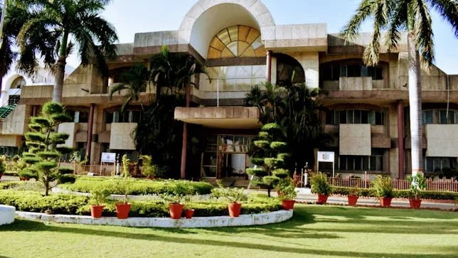 gallery 9