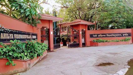 gallery 9