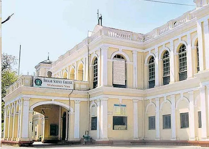 gallery 11