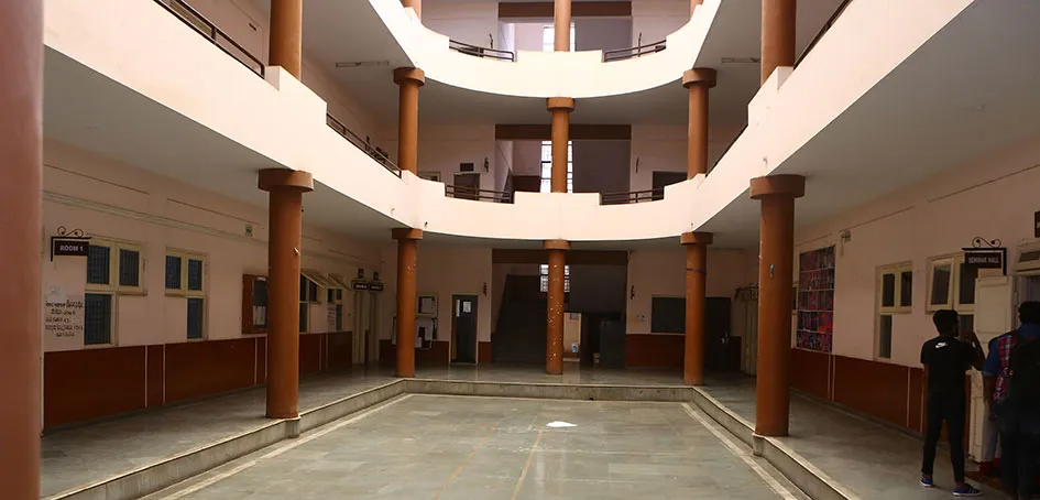 gallery 7