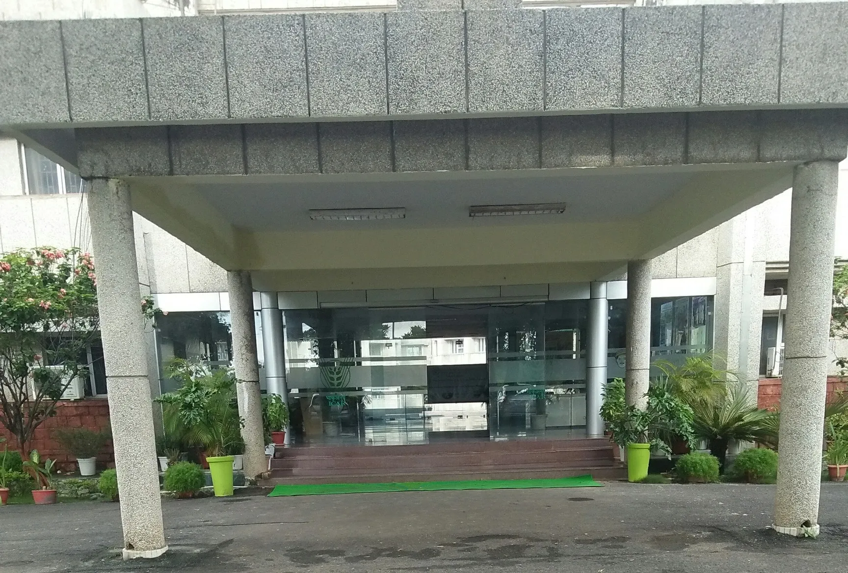 Gallery 4