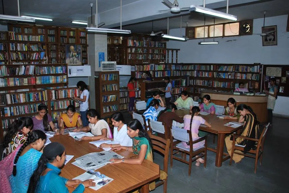 gallery 9