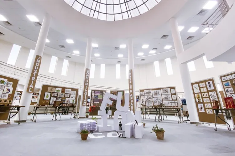 gallery 8