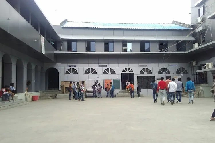 Gallery 5