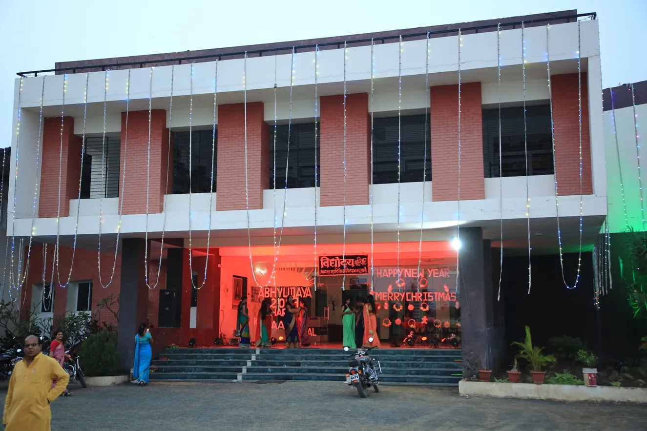 Gallery 4