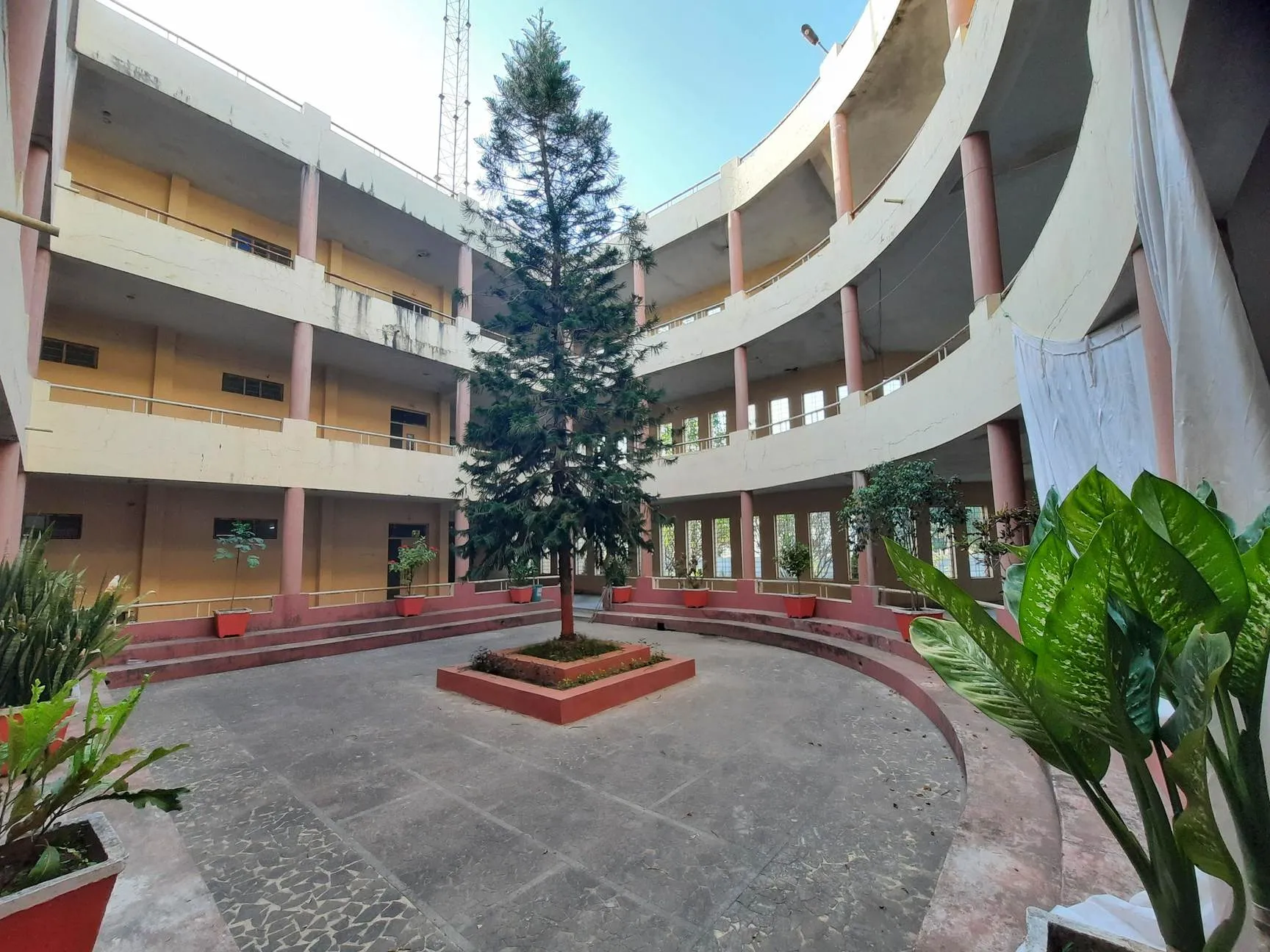 Gallery 4