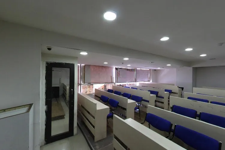 Gallery 5