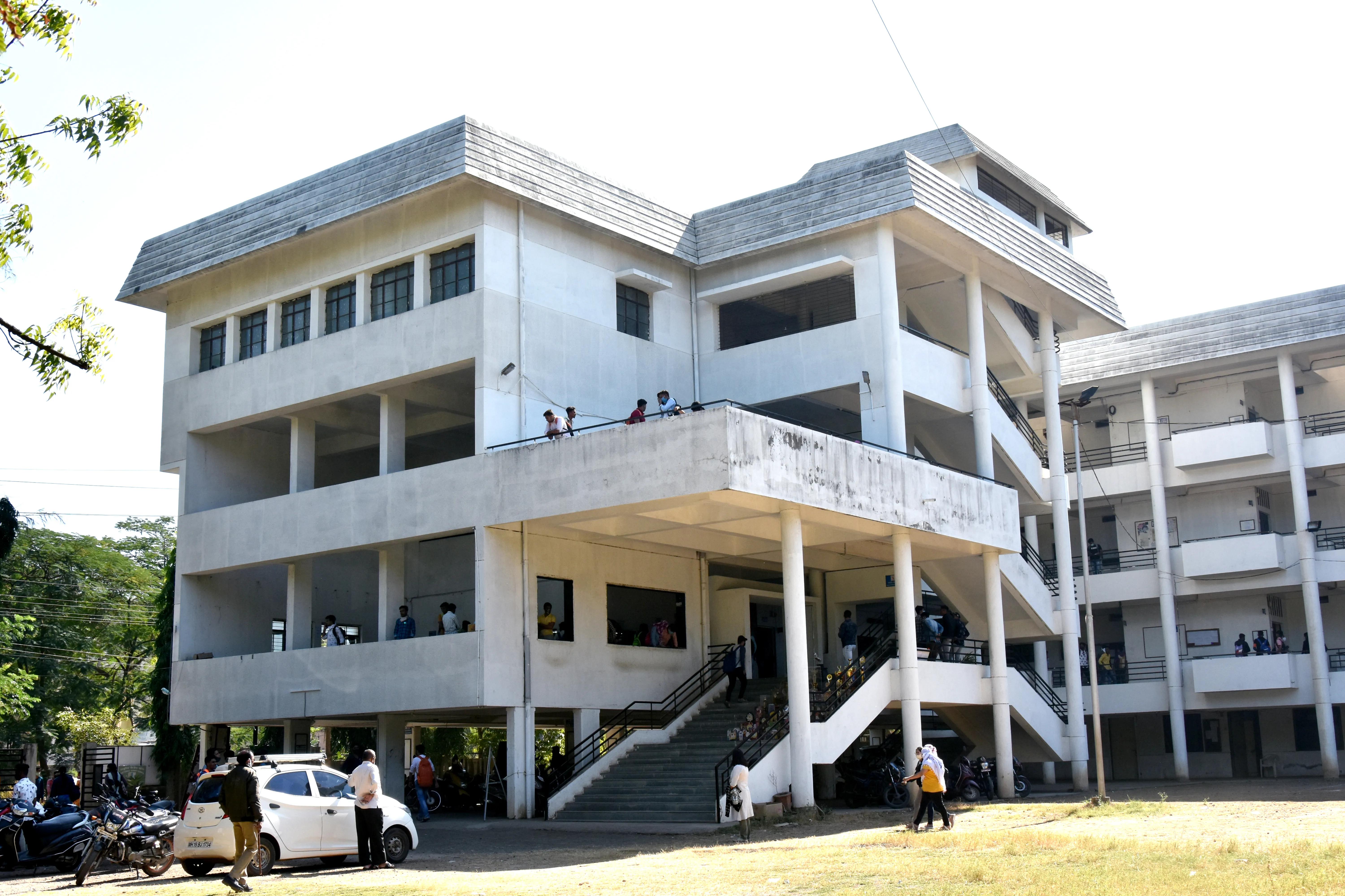 gallery 6