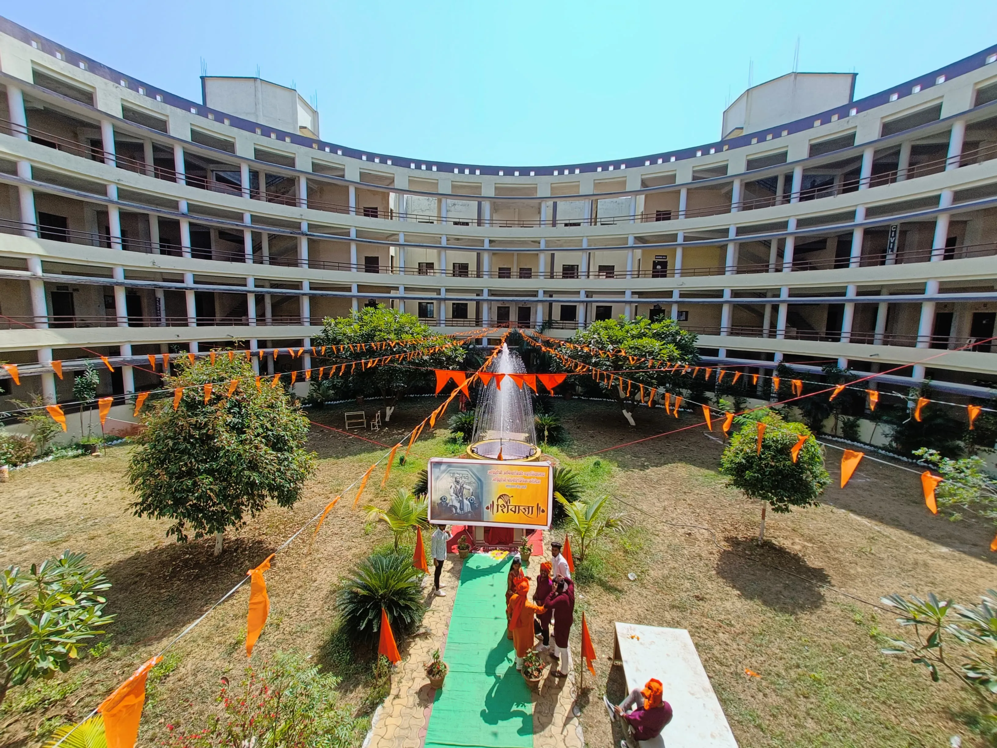 Gallery 4