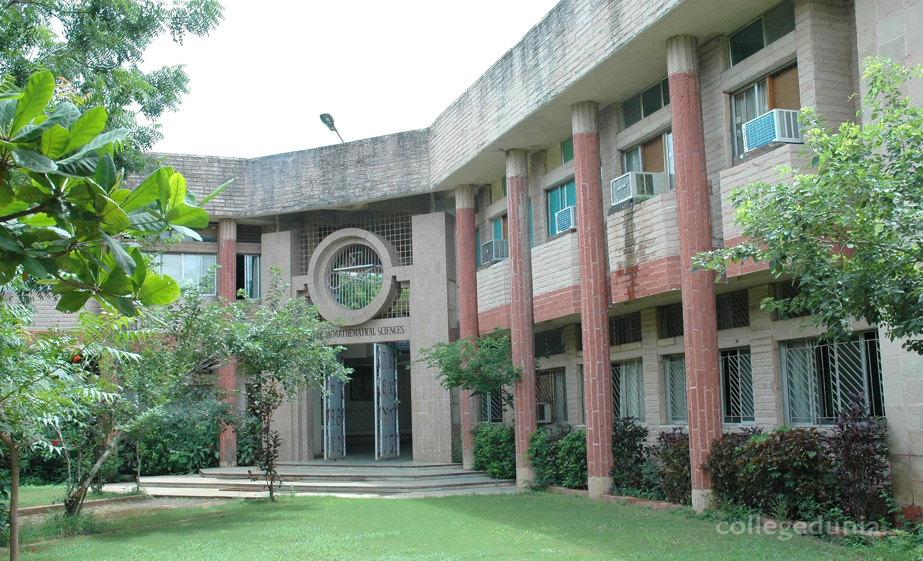 Gallery 5