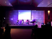 gallery 6