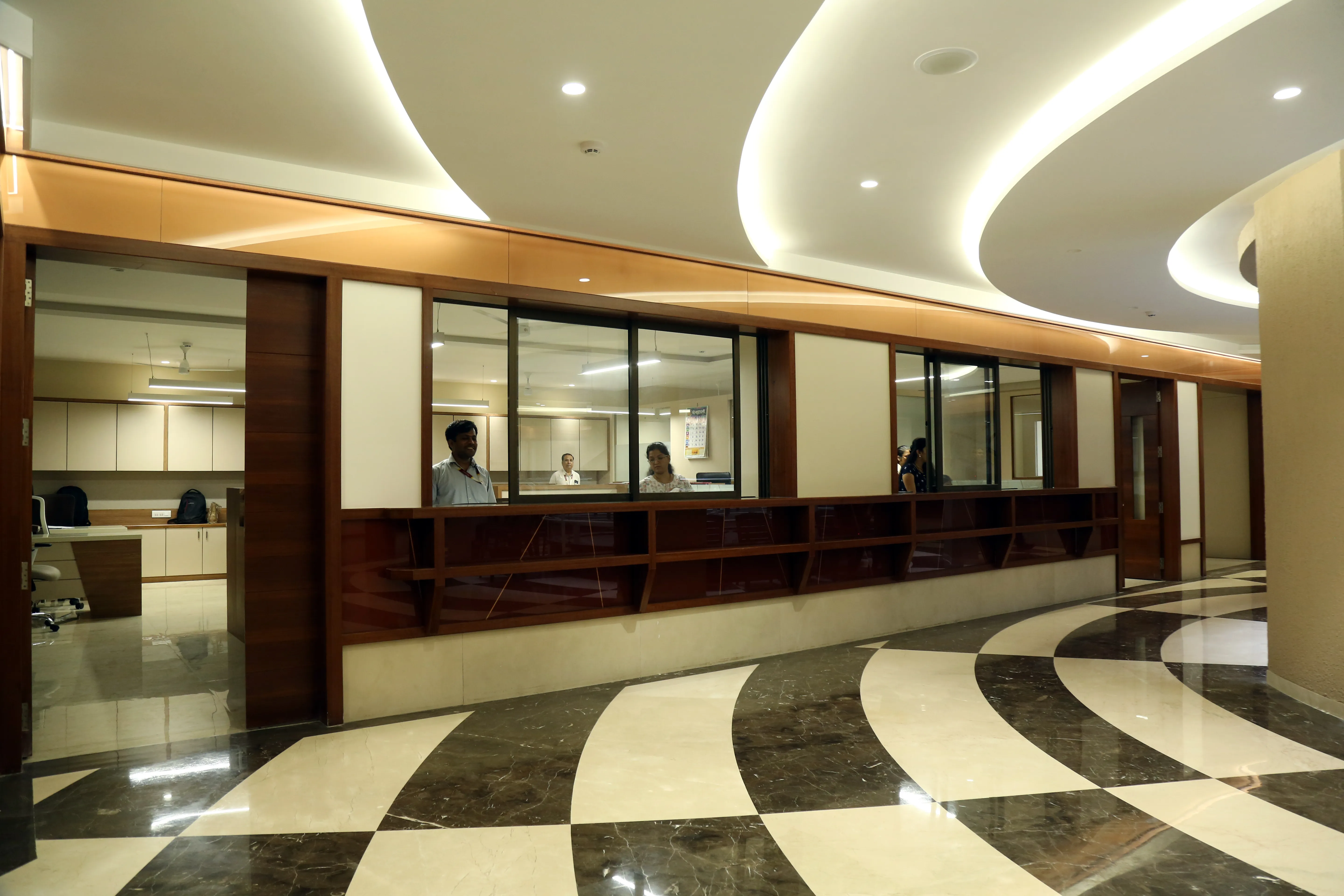 gallery 9