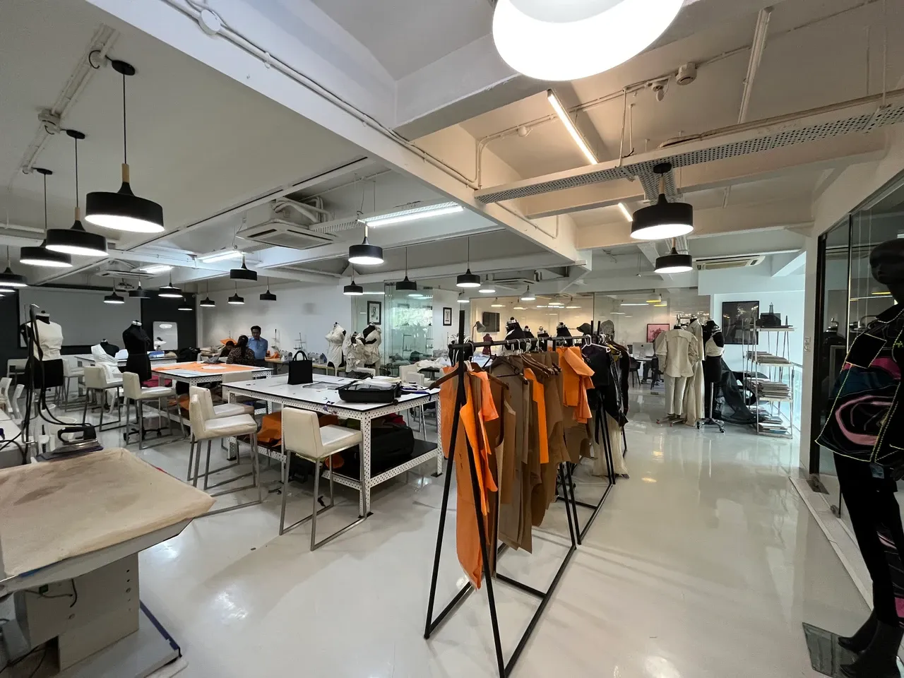 gallery 6