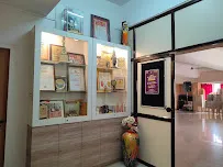 Gallery 4
