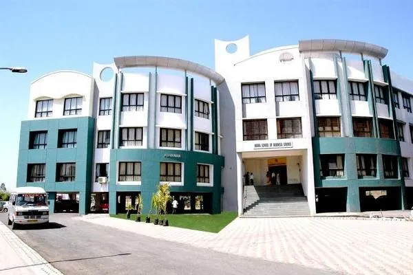 gallery 9