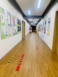 gallery 6