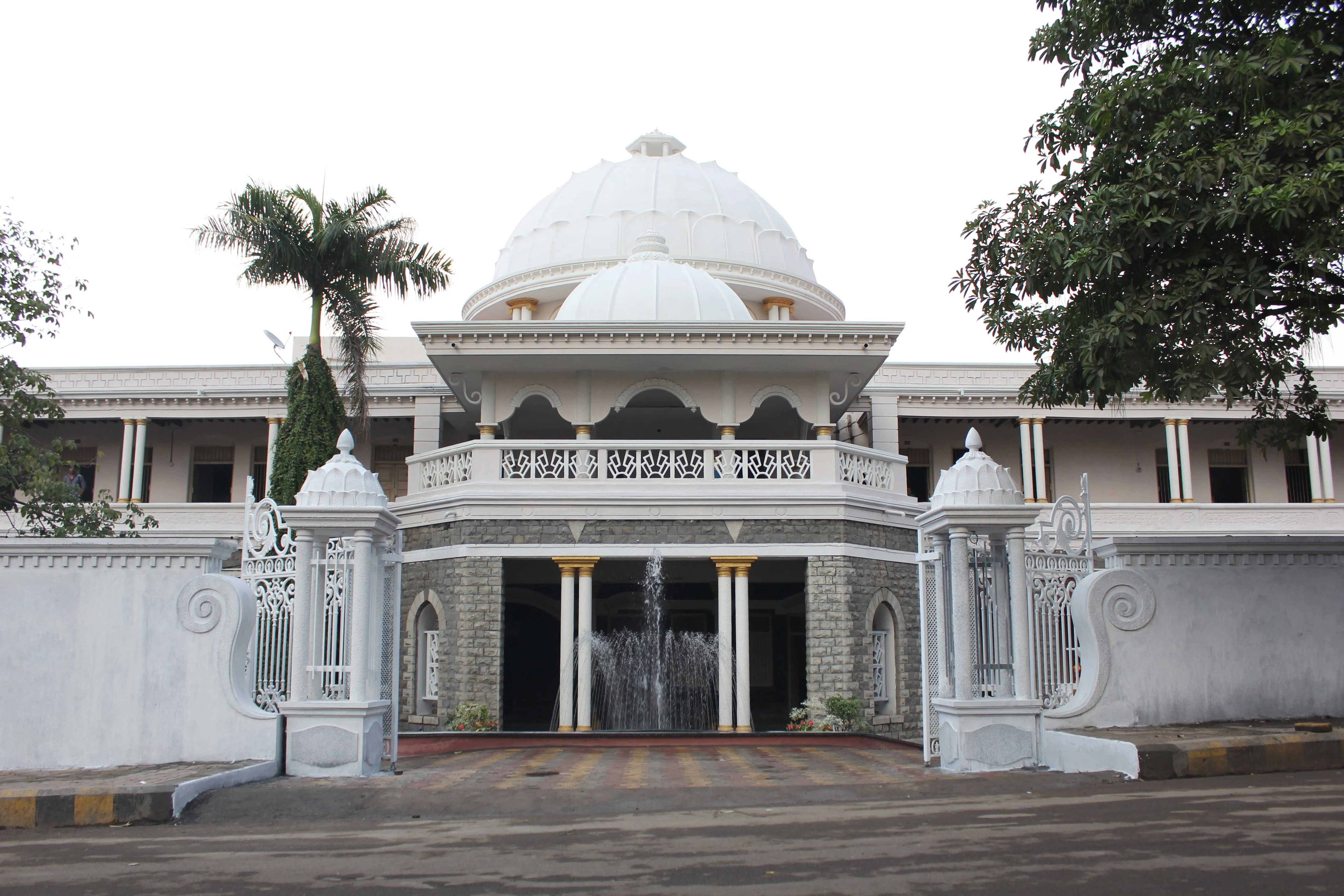 Gallery 4