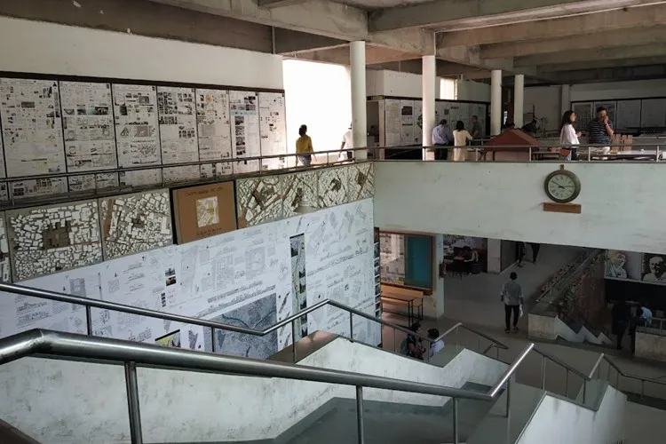 gallery 4
