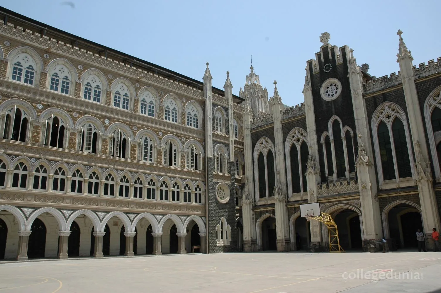 Gallery 4