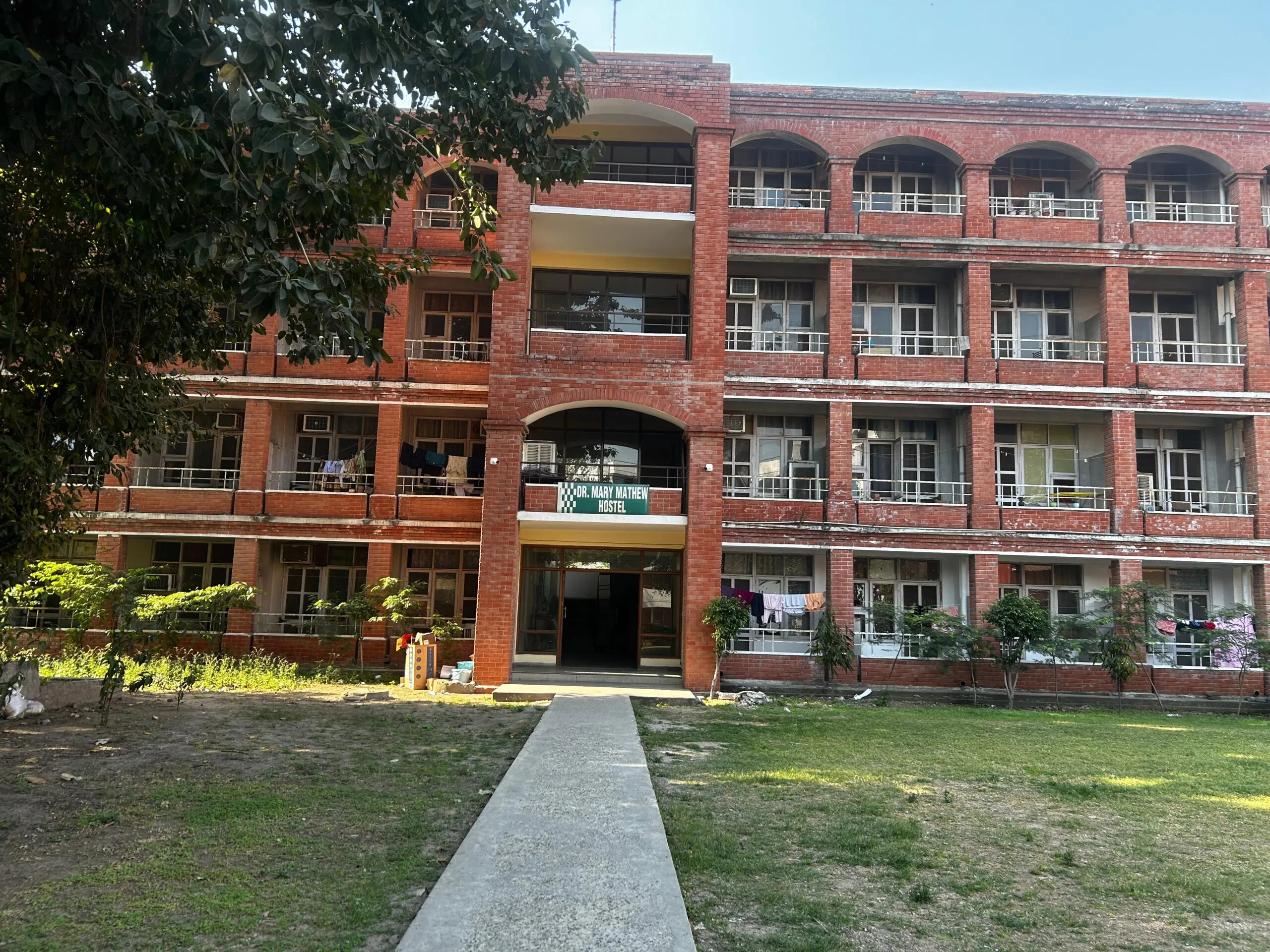 gallery 16