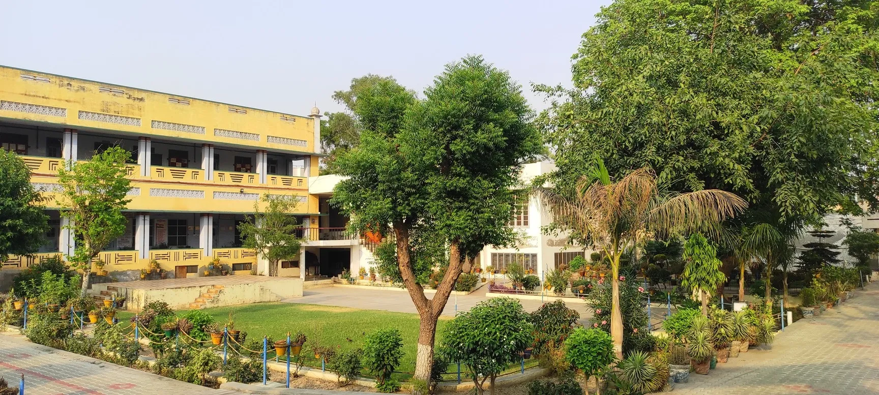 Gallery 4