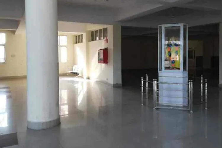 gallery 7