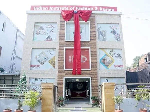 gallery 4