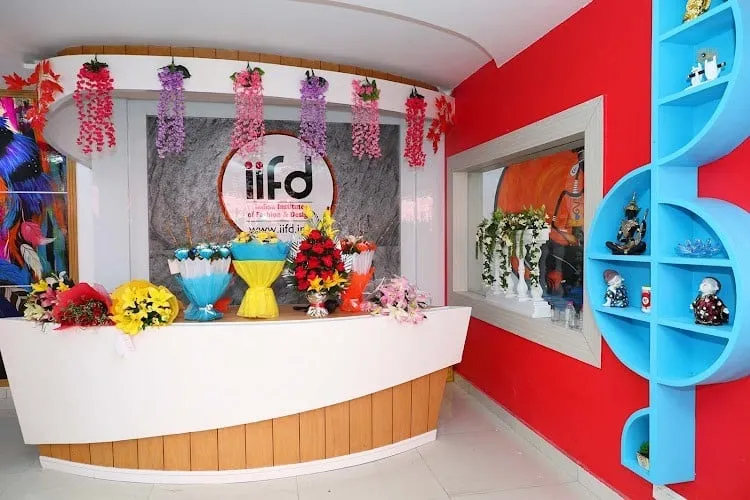 gallery 6